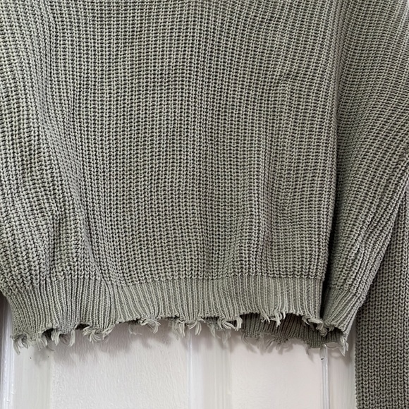 Knit sweater - Picture 4 of 4